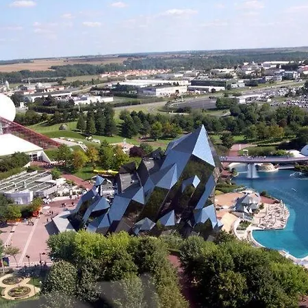 Luxury In France With Pool Willa *